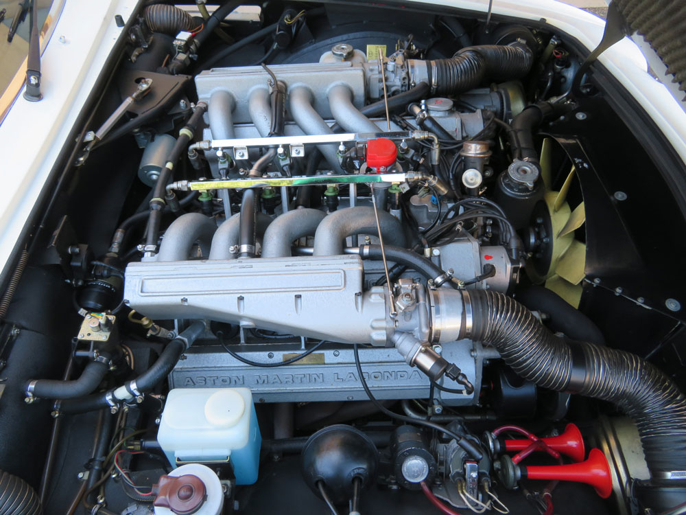 Aston Martin V8 Volante Cabriolet