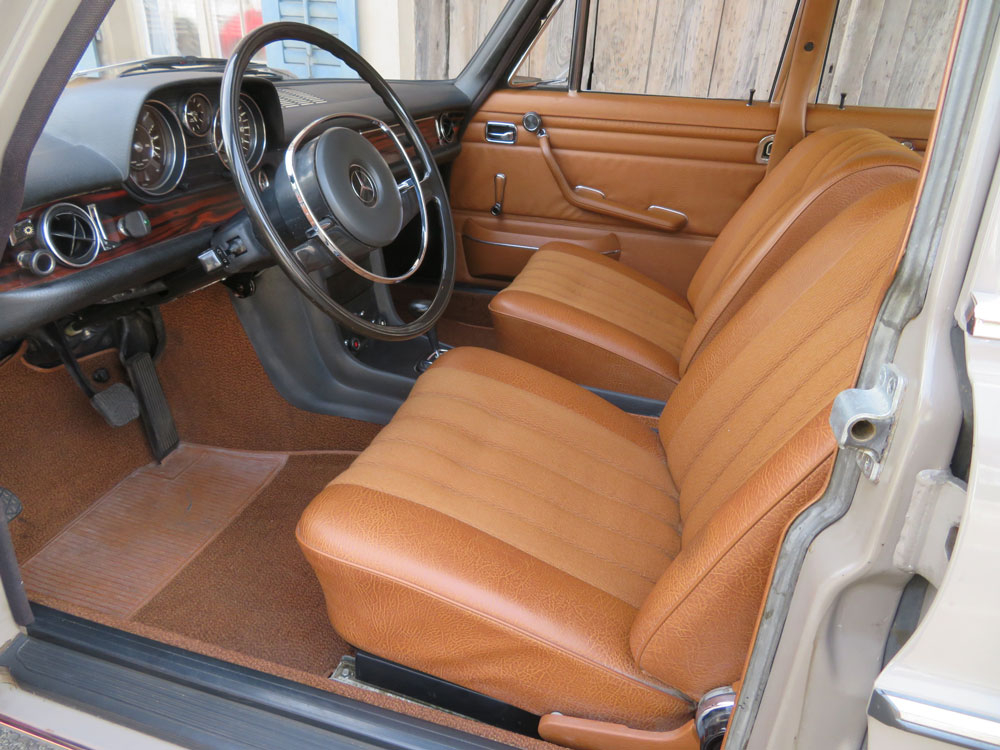 Mercedes-Benz 250 Limousine