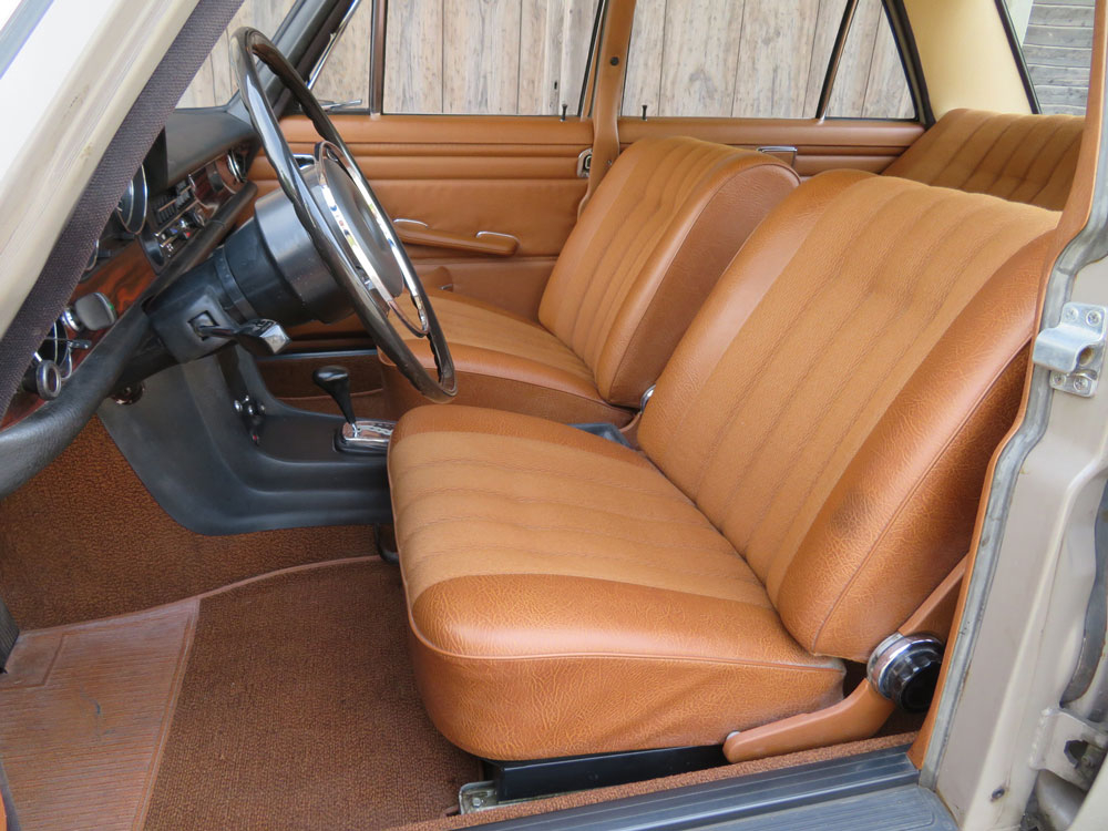 Mercedes-Benz 250 Limousine