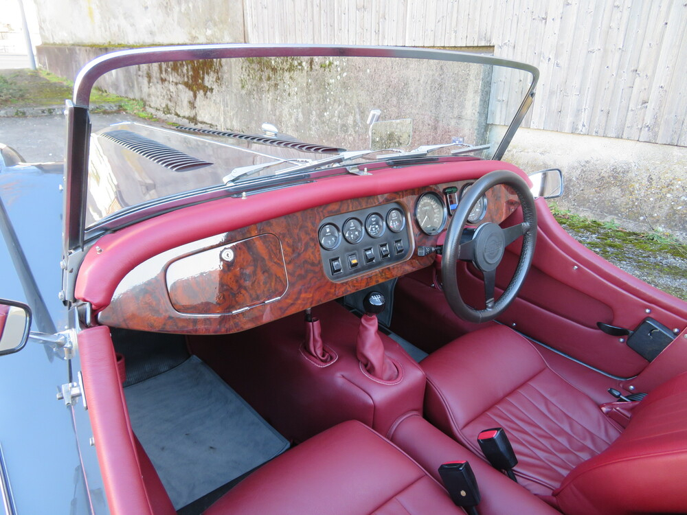 Morgan Plus 8 Cabriolet